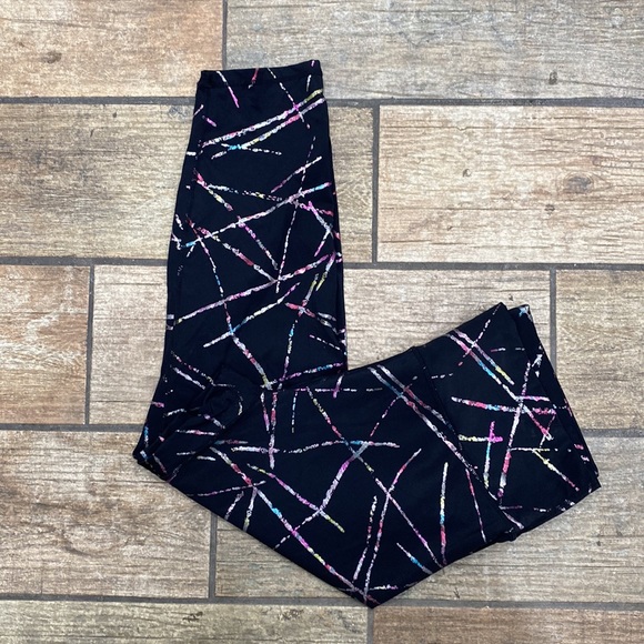 ZYIA Black Multicolor Patterned Leggings - Picture 6 of 13